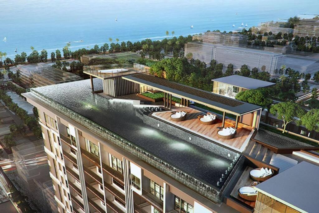 The Base Condo Center Of Pattaya Rooftop Swimming Pool Экстерьер фото