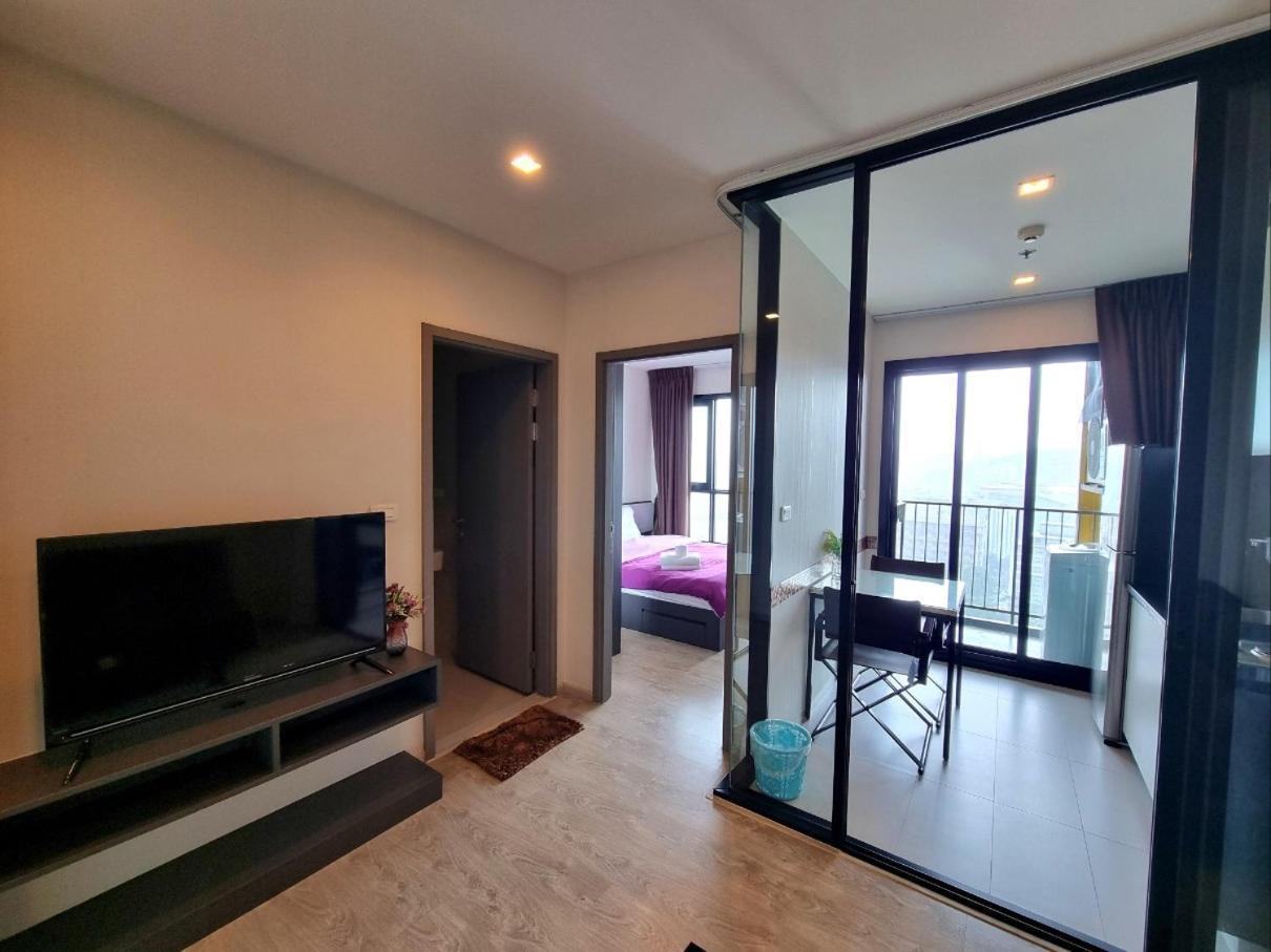The Base Condo Center Of Pattaya Rooftop Swimming Pool Экстерьер фото